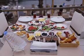 Melisko Beach Hotel