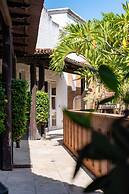 Casa Sunzal Boutique Hotel