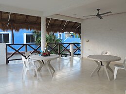 Holmar Hotel
