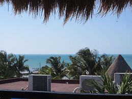Holmar Hotel