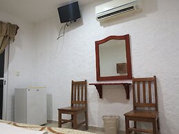 Holmar Hotel