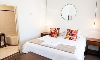 Bentley's Hotel