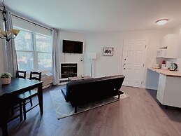 Muskoka Waterfront Retreat