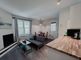 Muskoka Waterfront Retreat