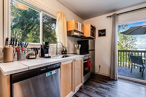 Muskoka Waterfront Retreat
