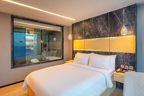 Swarn by Hawks Hotels Kamadhoo Baa Atoll