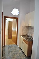 Apartments Šušnjara