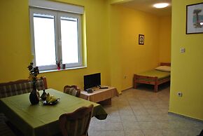 Apartments Šušnjara