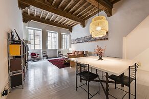 San Firenze House by Mmega