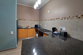 First Group Brookes Hill Suites