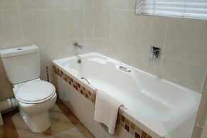 First Group Brookes Hill Suites