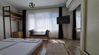 Social House