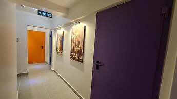 Social House