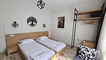 Social House