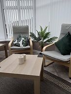 Beautiful Three Bedroom Seaside Retreat
