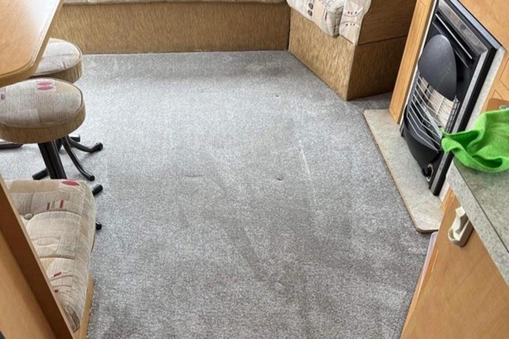 Caravan - Sleeps 4 - Parking - 10mins To Beach