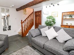 Pine Cottage