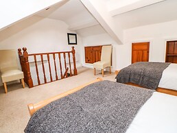 Pine Cottage