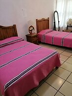 POSADA BUGAMBILIAS