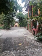 POSADA BUGAMBILIAS