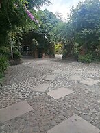 POSADA BUGAMBILIAS