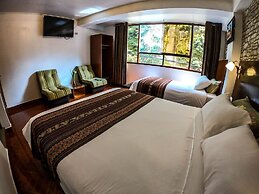 Machu Picchu Adventure House