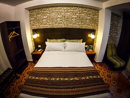 Machu Picchu Adventure House