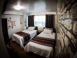Machu Picchu Adventure House