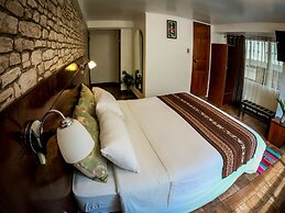 Machu Picchu Adventure House