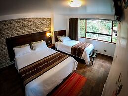 Machu Picchu Adventure House