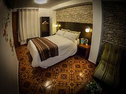 Machu Picchu Adventure House