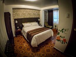Machu Picchu Adventure House
