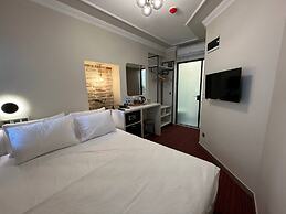 Rafinn Hotel