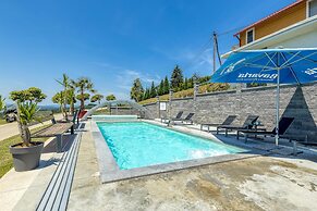 Pool & Whirlpool Villa Art Three