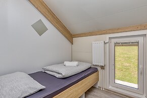 Pool & Whirlpool Art Villas