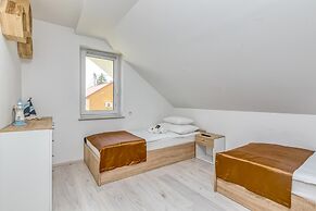 Pool & Whirlpool Art Villas