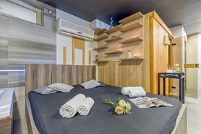 Pool & Whirlpool Art Villas