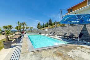 Pool & Whirlpool Art Villas