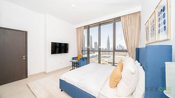 KOHH – 3BR in Downtown Views