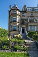 Luxury Beachfront Penthouse, Panoramic Sea Views