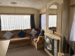 Lovely 2 Bedroom Static Caravan Brean, Somerset