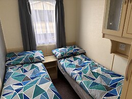 Lovely 2 Bedroom Static Caravan Brean, Somerset