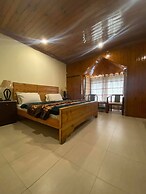 PinePark Lake Luxury Resort Naran