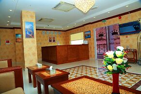 Royal Hotel