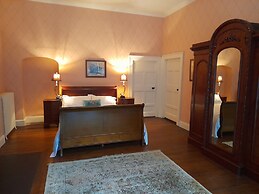 2 Bed Suite With Tea/coffee Making Facilities