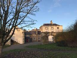 2 Bed Suite With Tea/coffee Making Facilities