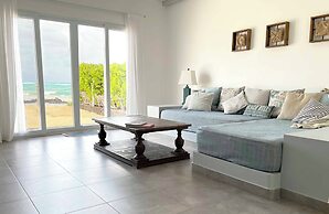 Sandy Feet House