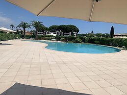 Studio moderne - Port de Mandelieu - Proche Mer -