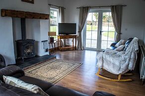 The Heights & Hollows Farmhouse