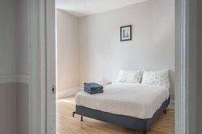 5225 rue Saint-urbain